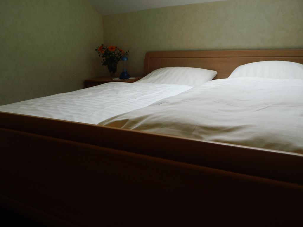 Hotel Zum Lutten Didi Friedeburg Phòng bức ảnh